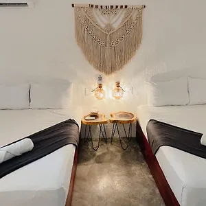 Hotel And Kab, Cancún
